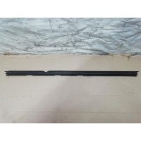 Уплотнитель Volkswagen Golf Plus 6 2009 5M0839479B