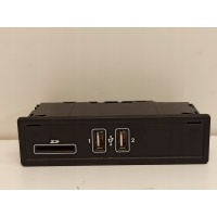 Мерседес w205 разъем порт usb a2058200226