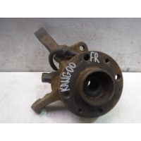 Кулак поворотный передний правый Renault Kangoo I (1997—2003) 8200150223