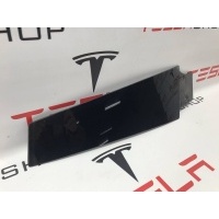 Накладка стойки B наружная правая верхняя Tesla Model S 2013 1004535-00-B