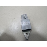 Конденсатор Toyota Solara (2003 - 2009) 90980A4002