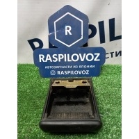 Пепельница Toyota Corolla EE103 2001.01 74102-12220
