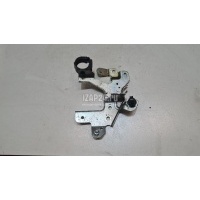 Кронштейн (сопут. товар) Mazda CX 5 (2012 - 2017) PE011828XB