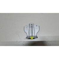 Кронштейн (сопут. товар) Toyota GS 250/350/300H (2012 - 2018) 6764630080
