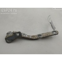 Петля капота правая Volkswagen Passat B4 1995 3A0823302A