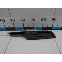 Решетка в бампер правая VAG Golf VII (2012 - 2020) 5G08536669B9
