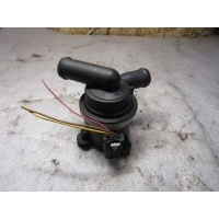 Насос антифриза дополнительный Volkswagen Amarok 2012 03L965561A