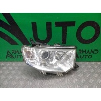 Фара Mitsubishi Pajero Sport 2 2008-2016 8301A878