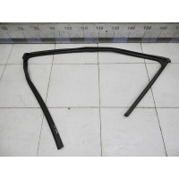 Уплотнитель стекла двери MITSUBISHI ASX 2010-2016 5705A401