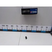 Накладка (кузов внутри) Toyota C-HR 2016 67676F4010