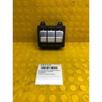 Блок управления блокировкой дифференциала Mercedes-Benz G-Class W463 A4639004704