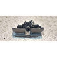 Ручка крышки багажника Audi A6 C5 (S6,RS6) 2002 4B0827565H