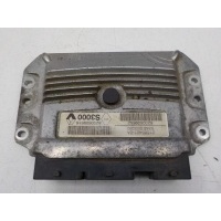 Блок управления двигателем Renault Scenic 2003-2009 8200509516
