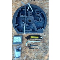 Volkswagen audi skoda вставка колёса запасного 8p0012109f