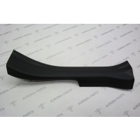 Накладка внутреннего порога задняя LH Toyota RAV 4 XA50 2018 6791842110C0