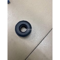 Втулка (кузов внутри) VAG A3 [8PA] Sportback (2004 - 2013) 06A103638Q
