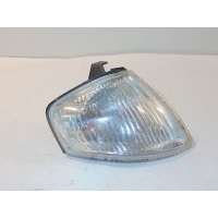 Поворотник правый Mazda 323 6 BJ 1998-2003 B25D51060B