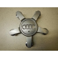 Колпак декор. легкосплавного диска VAG Q7 [4L] (2005 - 2015) 4L0601165D