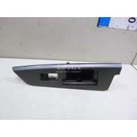 Накладка (кузов внутри) Toyota Land Cruiser (200) 2008 7428060030