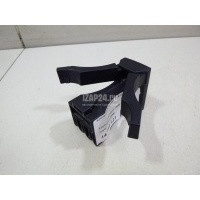 Кронштейн (сопут. товар) Toyota Land Cruiser (200) 2008 5563360040