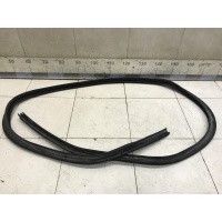 Уплотнитель багажника RENAULT Duster 2012> 908300023R