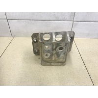 Кронштейн усилителя заднего бампера правый TOYOTA RAV 4 2006-2013 5832342010