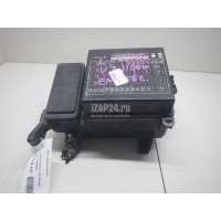 Блок предохранителей Toyota LX 470 (1998 - 2007) 8272060010