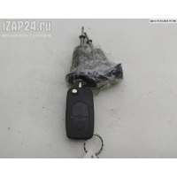 Личинка замка R Volkswagen Golf-4 1999 1u0837168