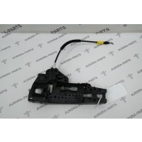 Кронштейн наружней ручки двери LH Audi Q3 8U 2011 8U0837885