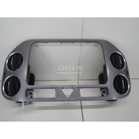 Рамка магнитолы VAG Tiguan (2007 - 2011) 5N0858069AXVZ
