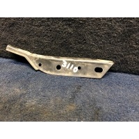 Mercedes - benz w218 каретка бампера a2188851221