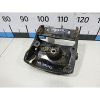 Кронштейн опоры КПП Citroen-Peugeot Partner (M59) (2002 - 2012) 181388