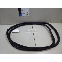 Уплотнитель двери Toyota LX 570 2007 6233260081