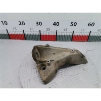 Кронштейн кпп (лапа крепления) Audi A6 C5 (-) 2003 ,8D0399107T
