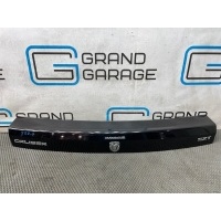 Накладка крышки багажника Dodge Caliber 2007 0ZQ79DX8AH, 5191813AA, ZG79WS2AG, 5191808AB, 5191807AA, ZG79DX8AG, ZG79DX8AE, ZG79DX8AF, 5191814AA, 5191808AA, 5191808AB, 5191814AA
