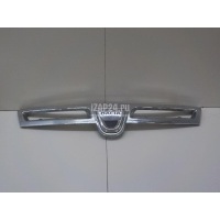 Рамка решетки радиатора Renault Duster 2012 620780003R
