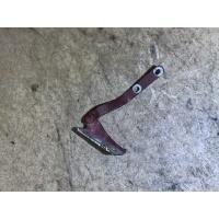 Петля капота правая Volkswagen Golf 3 1991-1997 1995 1H0823302A