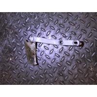 Петля капота правая Volkswagen Golf 3 1991-1997 1996 1H0823302A