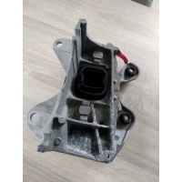 Лапа подушка кпп renault лагуна iii 2.0 dci .