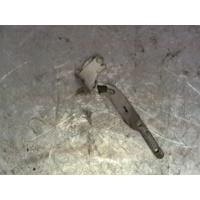 Петля капота левая Ford Mondeo 2 1996-2000 1997 7077961