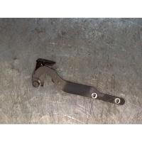 Петля капота левая Ford Mondeo 2 1996-2000 1996 7077961