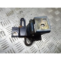 Петля двери Audi A4 1997 8d0831411c