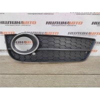 Решетка противотуманной фары правая AUDI A5 8T Ауди А5 8Т AUDI A5 8T 8T080768201C