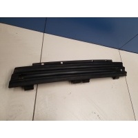 Решетка в бампер центральная Citroen C4 2010- 98013902XT