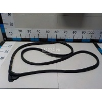 Уплотнитель двери Mazda Mazda 3 (BM/BN) (2013 - 2018) BHN972760C