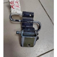 Петля двери зад. прав. нижняя audi a6 4B0833412B