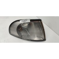 Поворотник (указатель поворота) правый Audi A4 B5 (1994-2001) 1998 8D0953050A