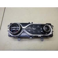 Блок управления климатической установкой Renault Kaptur 2016 275100037R