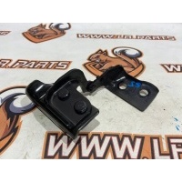 Петля люка задняя левый land rover l462 hy3242901ac