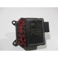 Моторчик заслонки печки Volkswagen Polo 4 9N3 9N1 2001-2009 6Q1819453C
